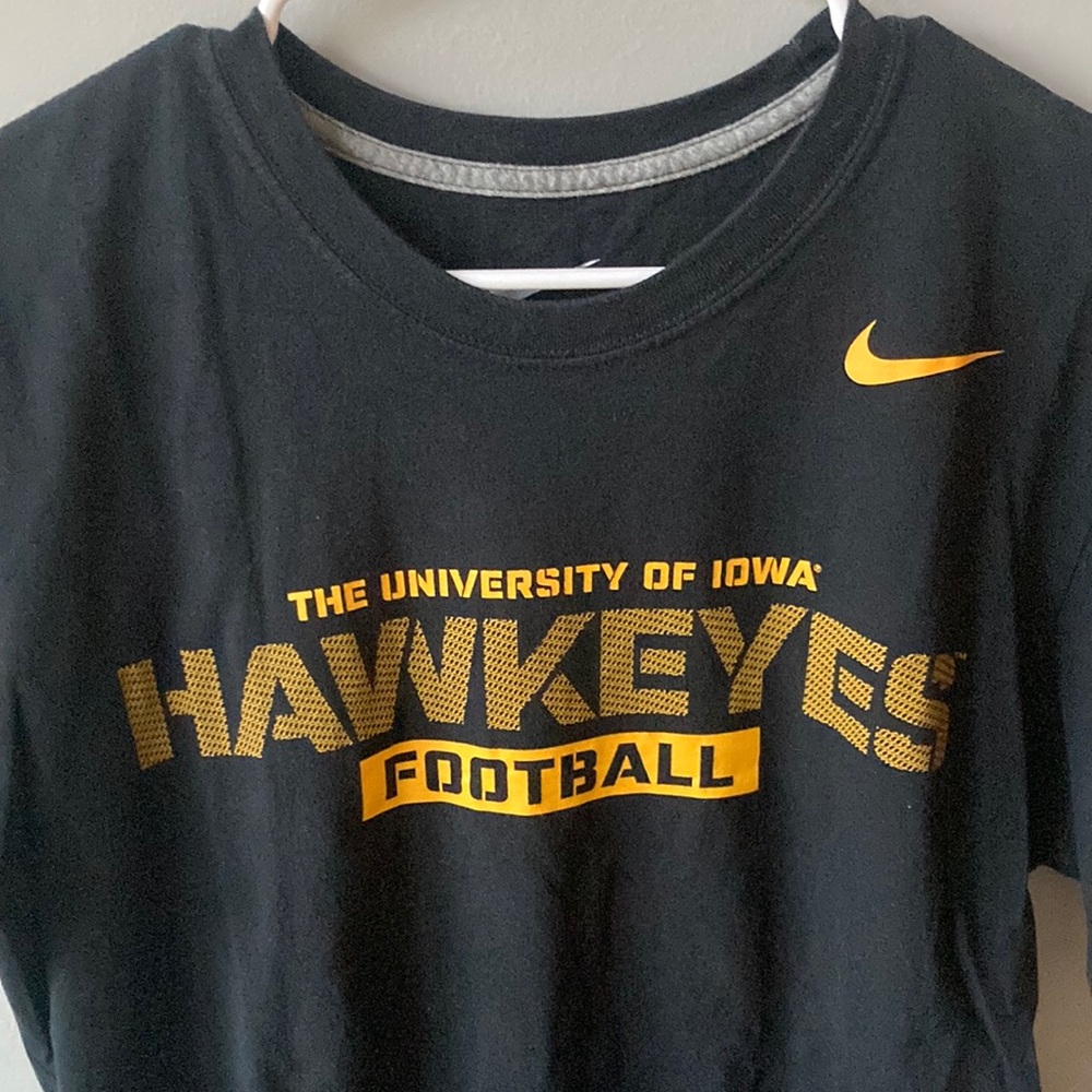 Mens Iowa Hawkeye Football T-Shirt.